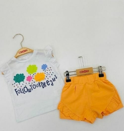 Çikoby Baskılı Beyaz T-shirt + Örme Şortlu Kız Bebek Takım