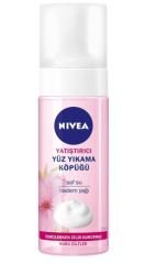 Nivea Yüz Yıkama Köpüğü Yatıştırıcı 150ml, Kuru Ciltler Badem Yağı